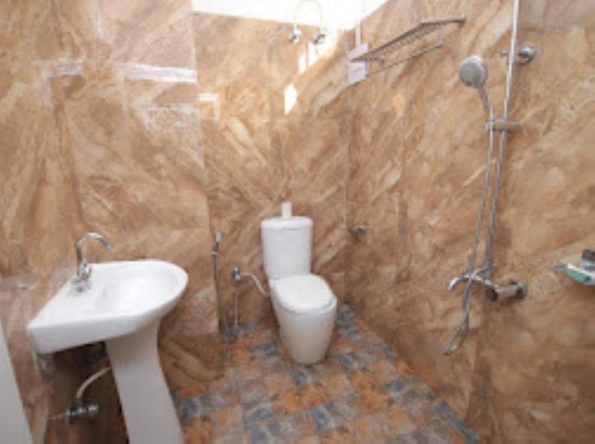 Hotel East Inn Dimāpur מראה חיצוני תמונה